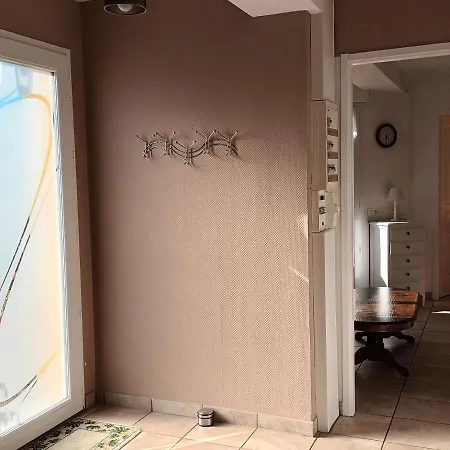 A La Montagne Avec Cheminee, Wifi Et Joli Terrain - Fr-1-589-179 *