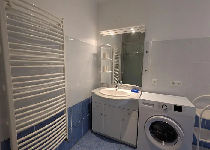 A La Montagne Avec Cheminee, Wifi Et Joli Terrain - Fr-1-589-179