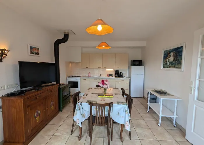 A La Montagne Avec Cheminee, Wifi Et Joli Terrain - Fr-1-589-179 勒索里