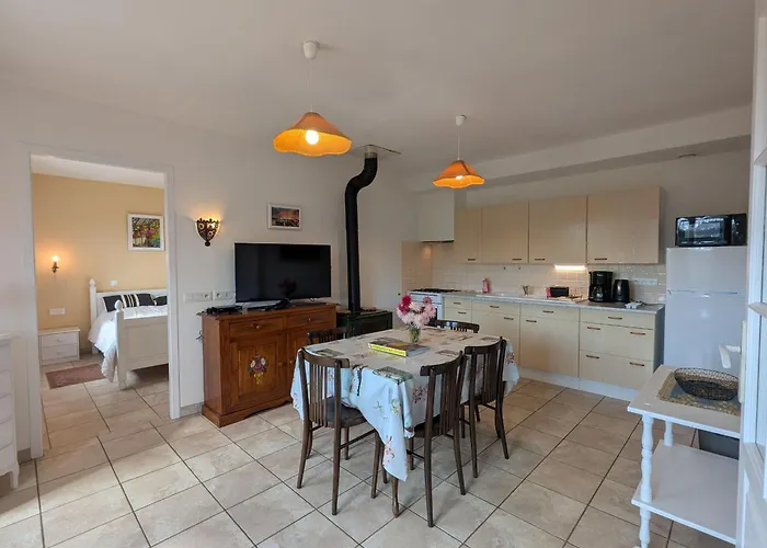 A La Montagne Avec Cheminee, Wifi Et Joli Terrain - Fr-1-589-179 * 勒索里